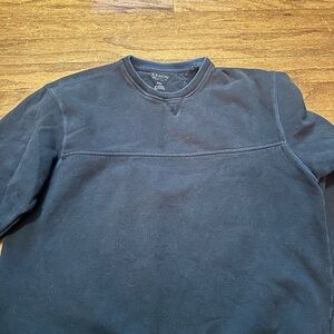 Arrow Men's Dark Gray Crewneck Sweater